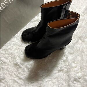 Maison Martin Margiela Black Leather Tabi Ankle Boots